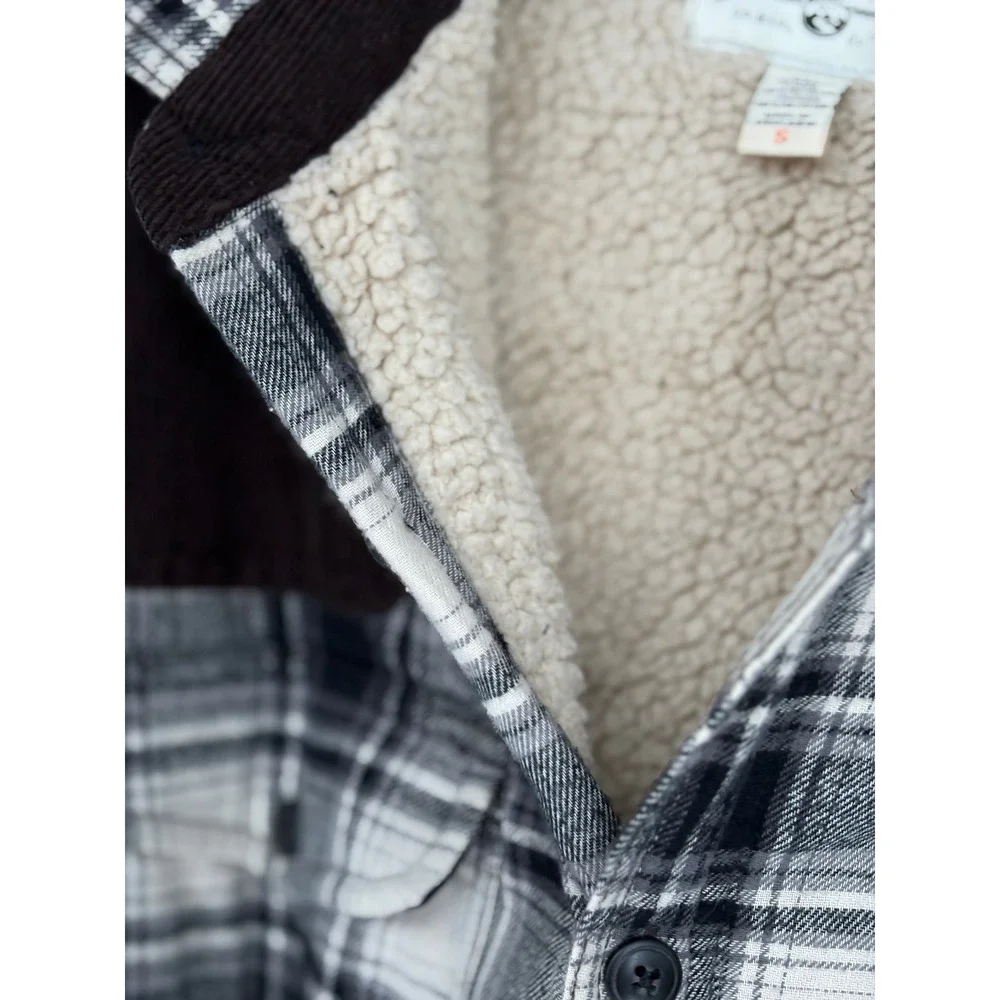 Field & Stream Flannel Shirt Jacket Black White Plaid Sherpa Lined Small